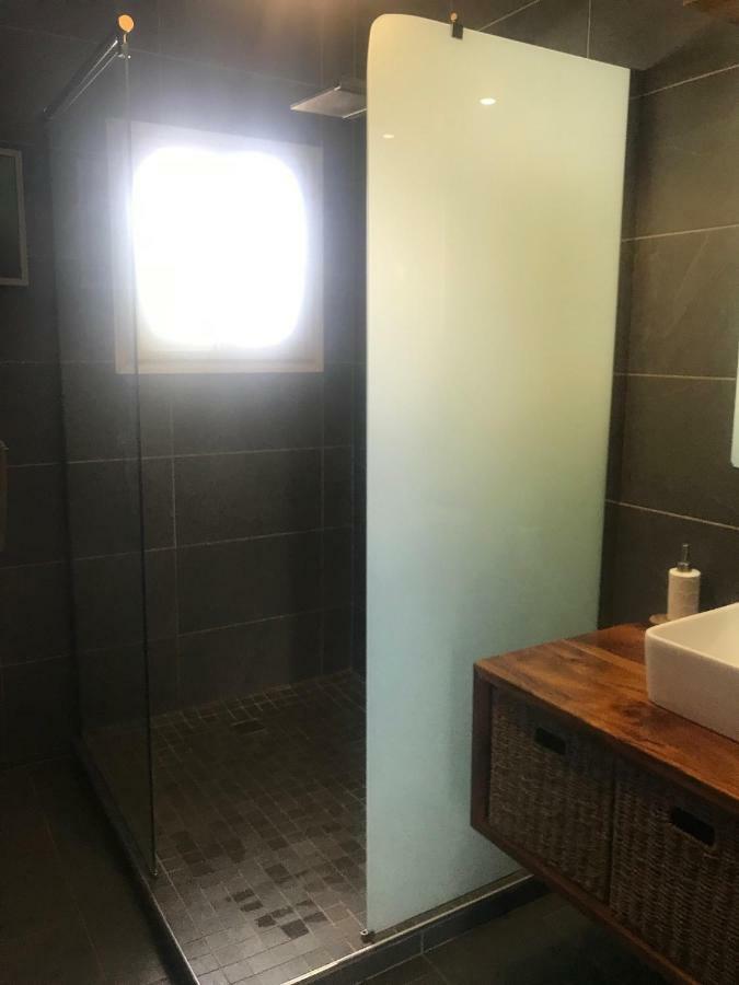 2 Chambres Avec Piscine Dans Maison Creole Сен-Пиер Екстериор снимка