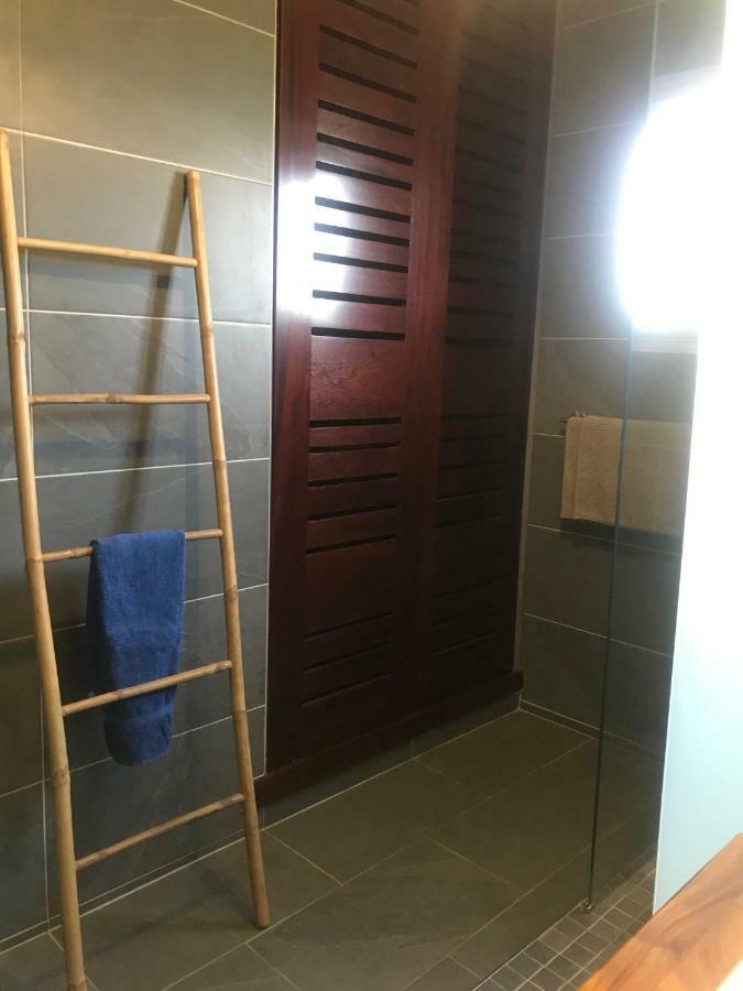2 Chambres Avec Piscine Dans Maison Creole Сен-Пиер Екстериор снимка